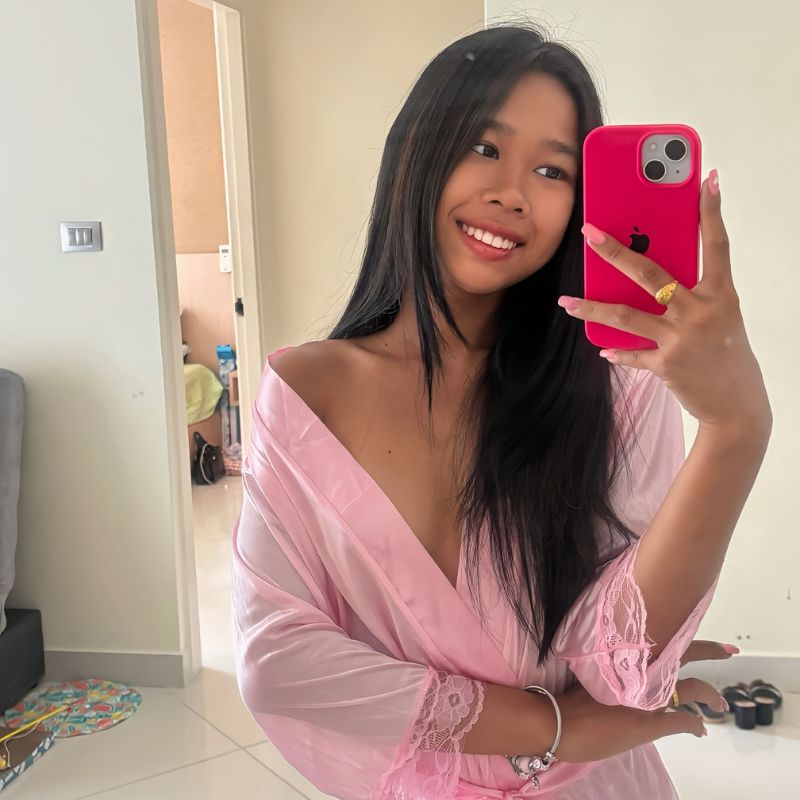 Pretty Cambodian lady