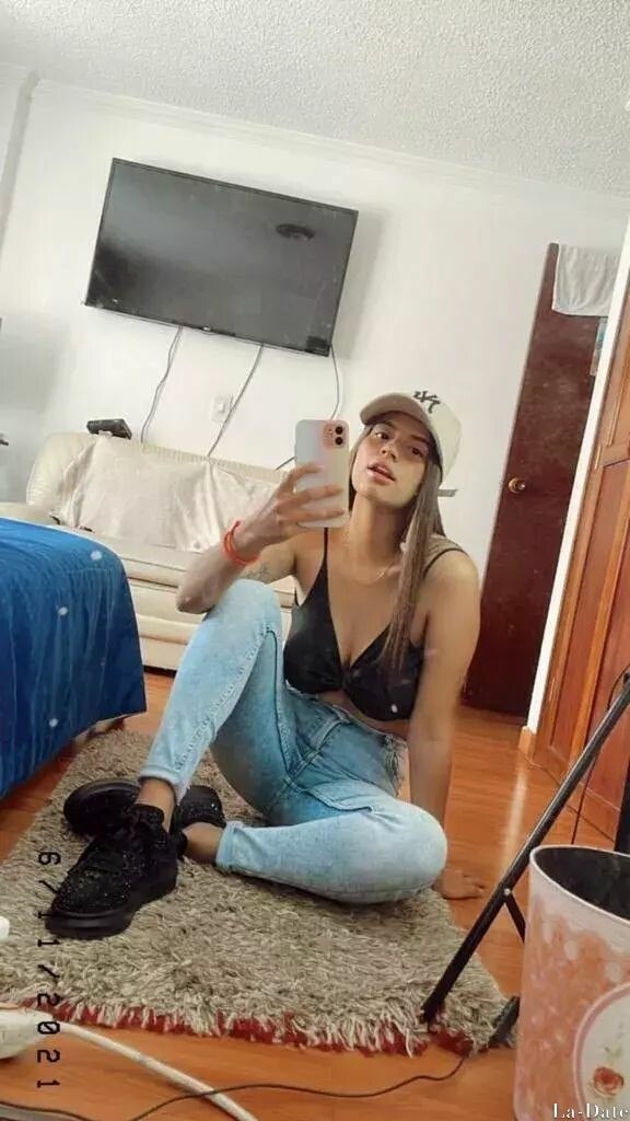 Angie, 22