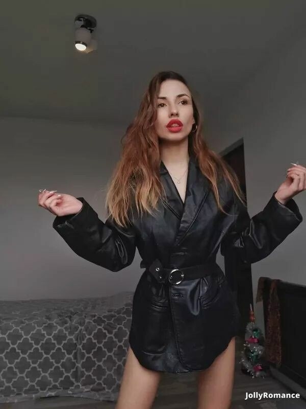 Irina, 25